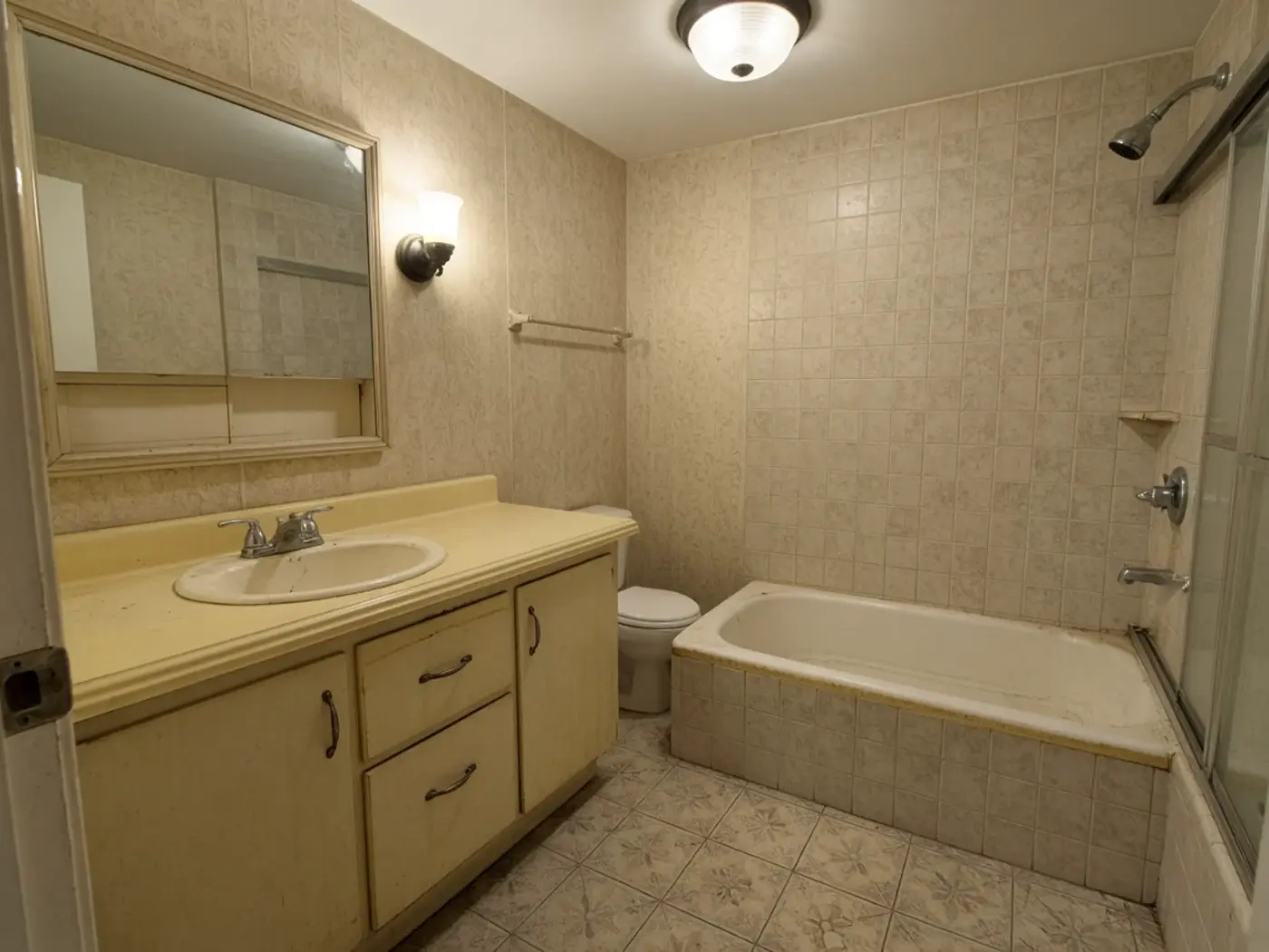 Dated bathroom before remodel in a Scottsdale Arizona home